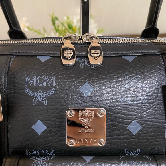 MCM Visetos Boston Bag - Picture 4 of 15